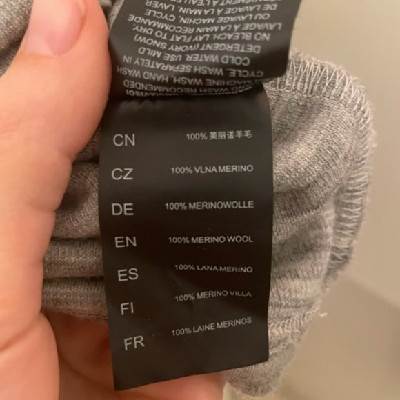 Grey Kuhl Extra Large merino wool sweater - Picture 3 of 5